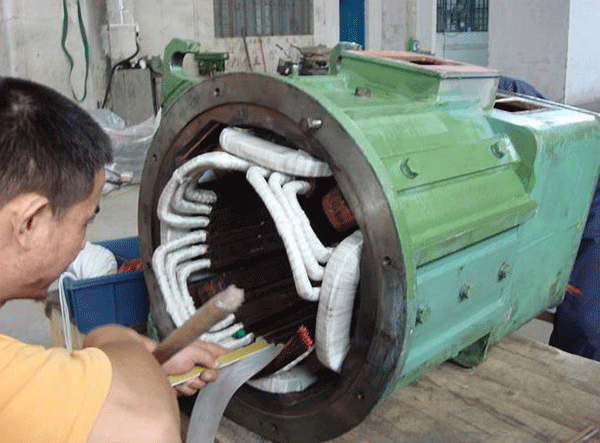 西安西瑪高壓電機(jī)絕緣擊穿故障原因及維修方法。