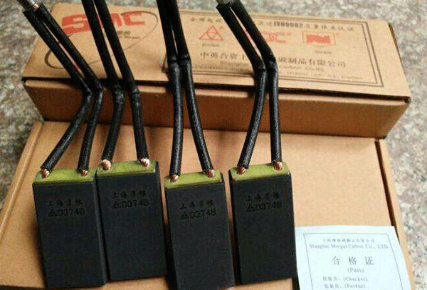 導致直流電機的碳刷發(fā)生故障的兩個主要因素。